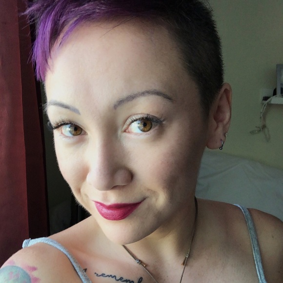 Meet the Posher - Picture 1 of 1